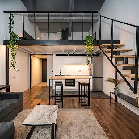 Lägenhet Radio Loft - 420